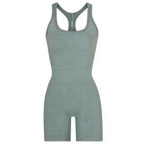 SKIMS OUTDOOR BASICS MID THIGH BODYSUIT SMALL